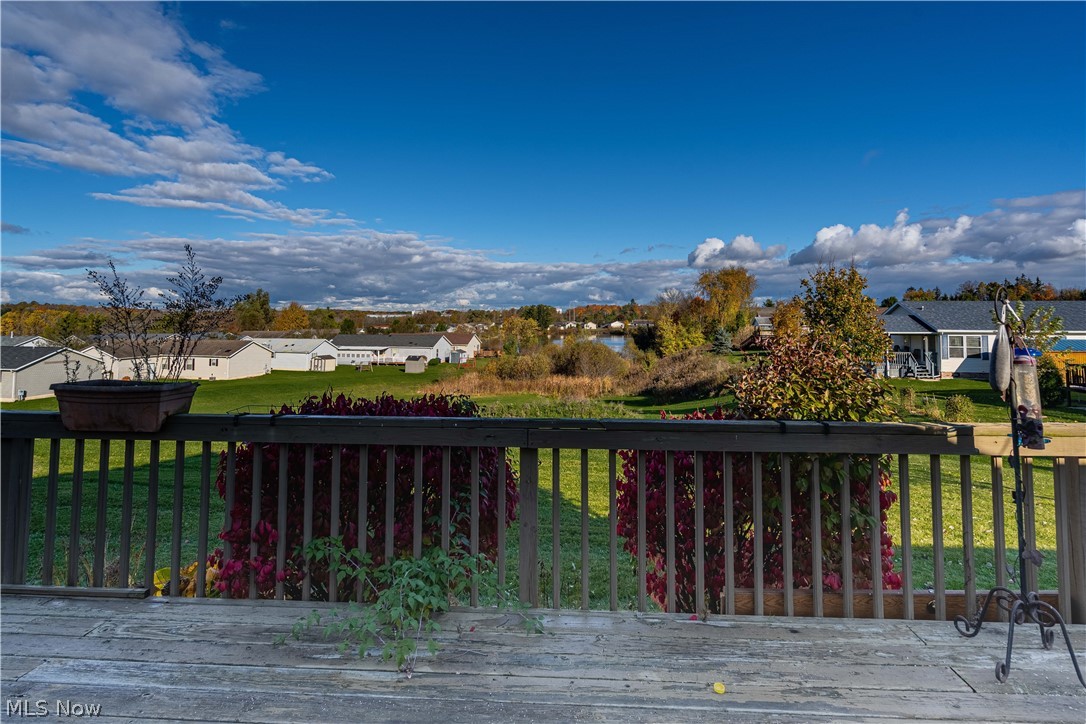 Lakeside Terrace - Residential