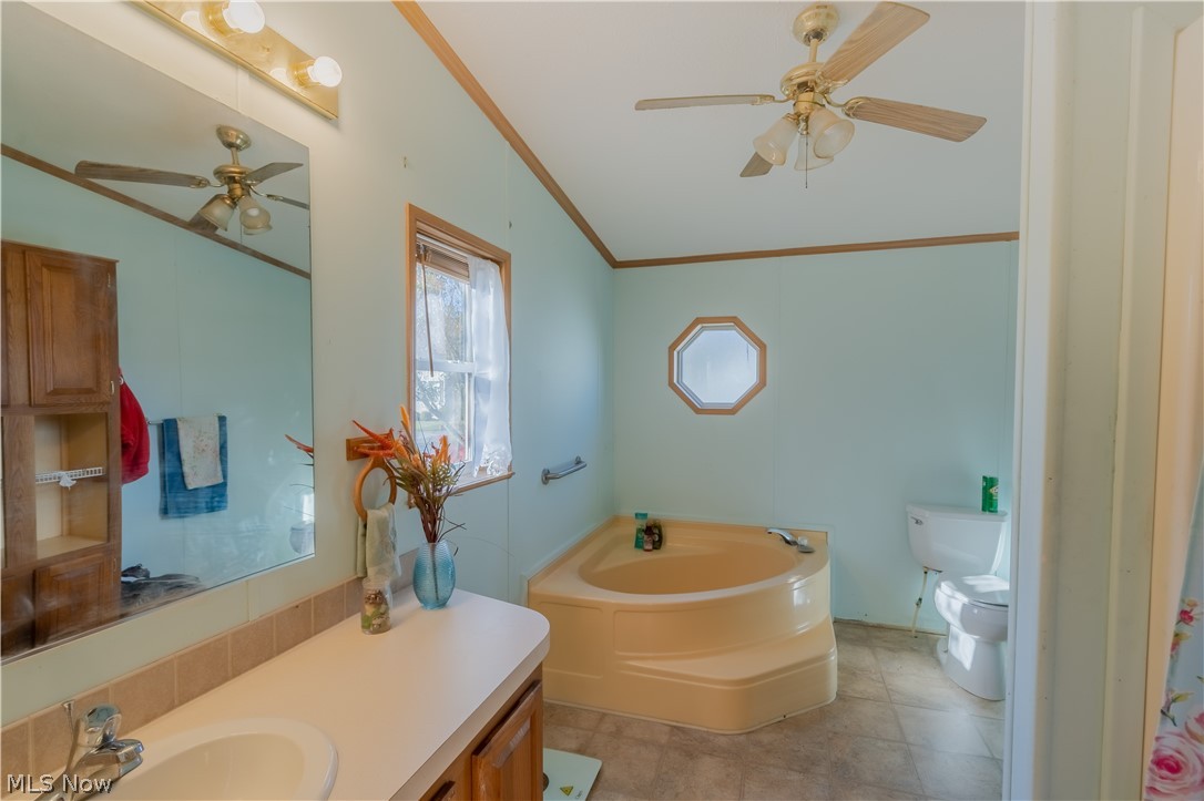 Lakeside Terrace - Residential