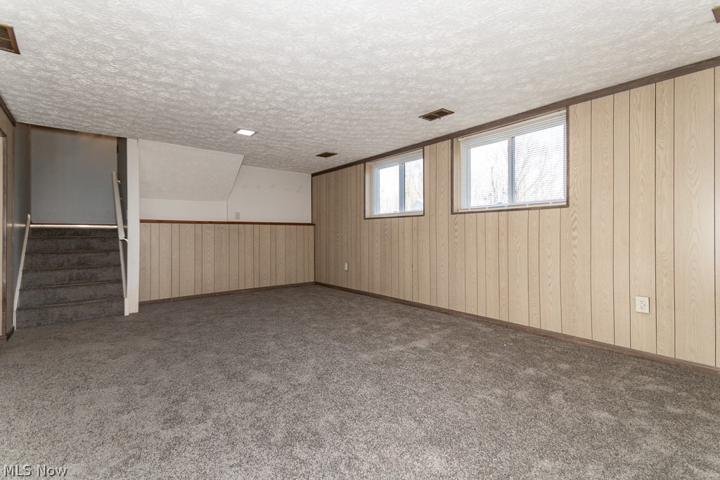 Mentor Garden Estates Sub 3 - Residential Lease