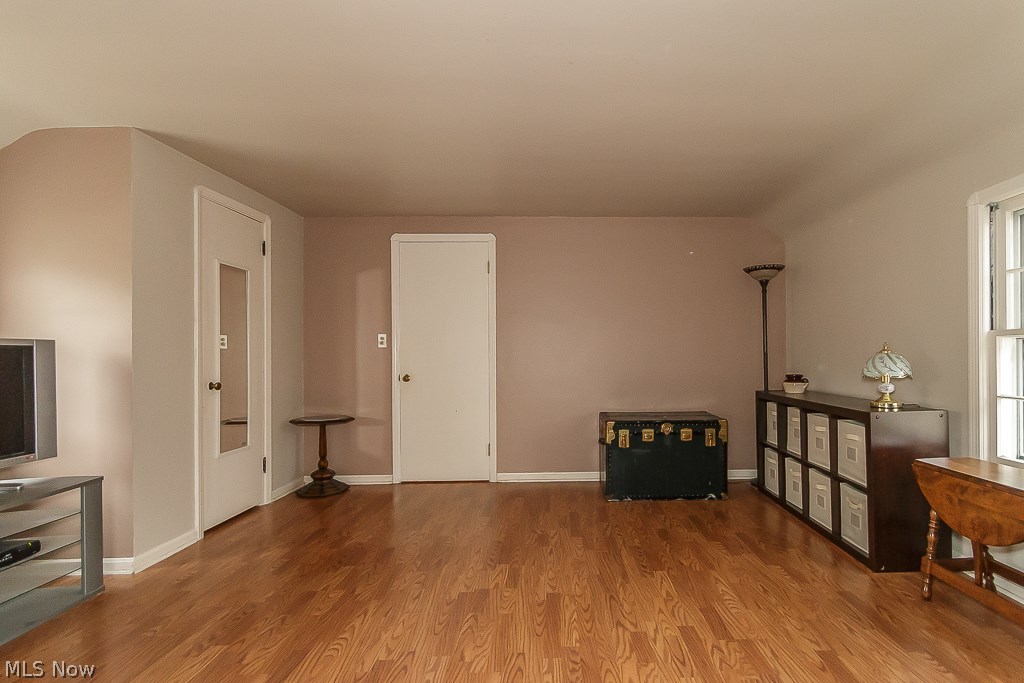 Security Land Dev Corps Mayfi - Residential