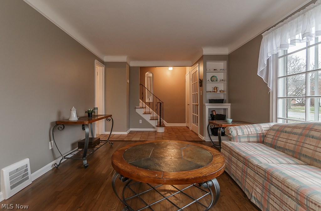 Security Land Dev Corps Mayfi - Residential