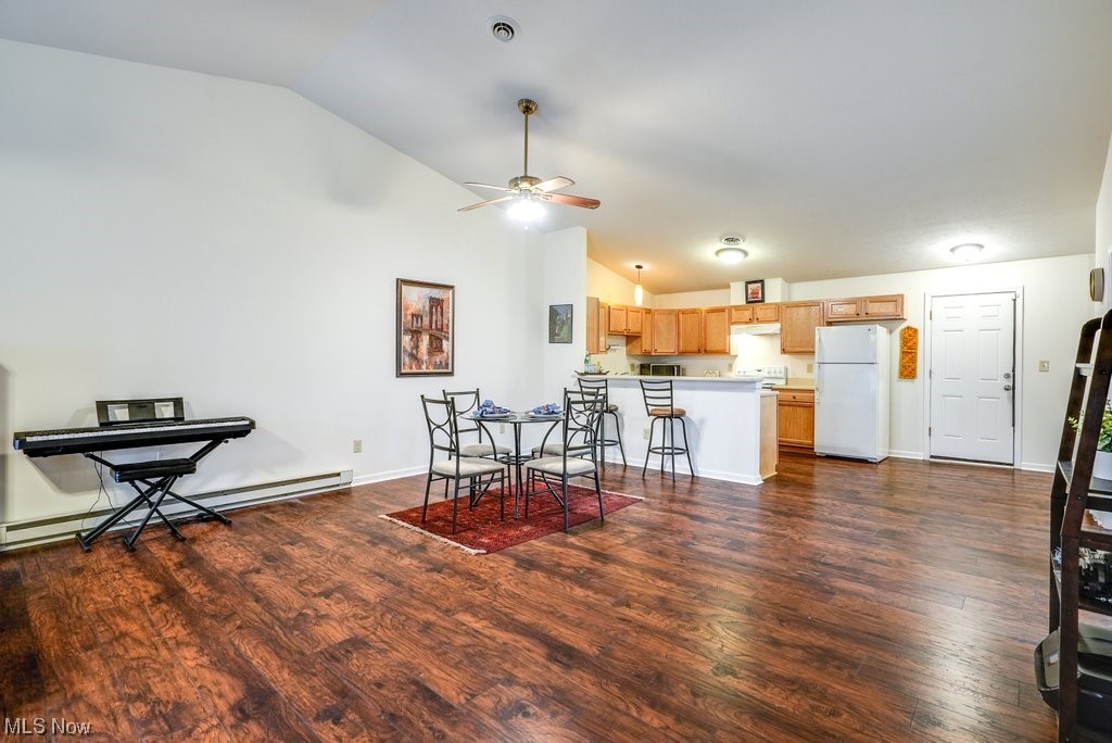 Waterford Pointe/Pleasant Lakes - Residential