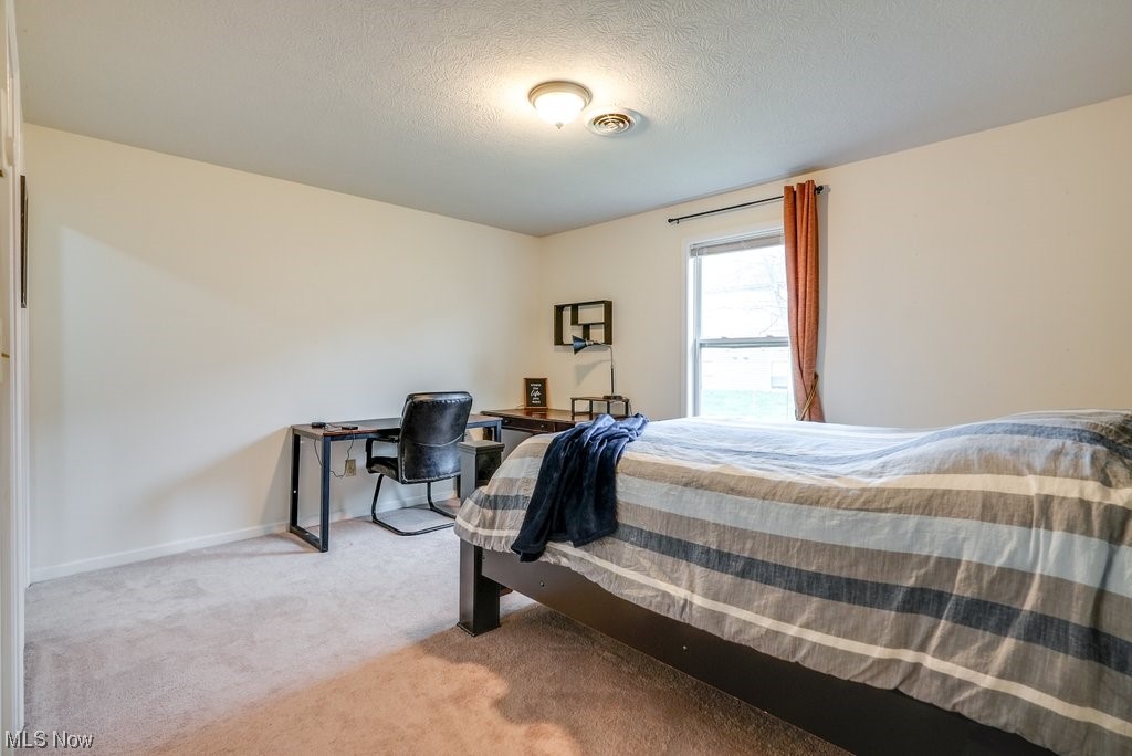 Waterford Pointe/Pleasant Lakes - Residential