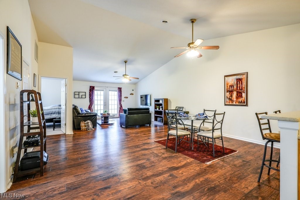 Waterford Pointe/Pleasant Lakes - Residential