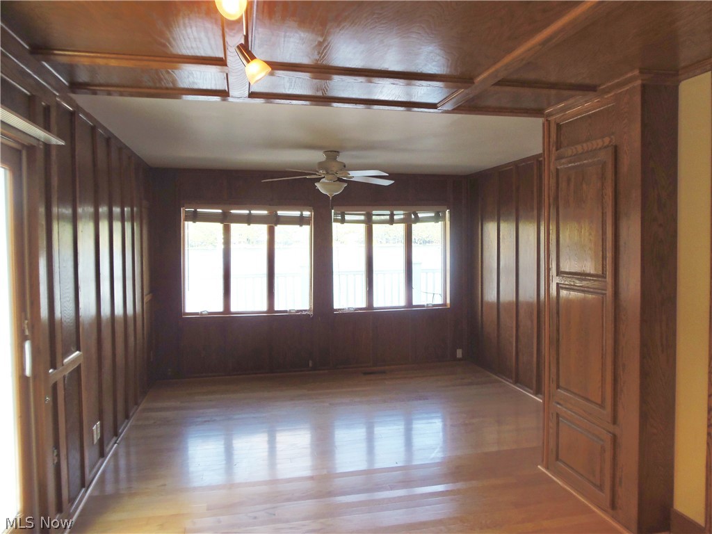 Oak Point - Residential