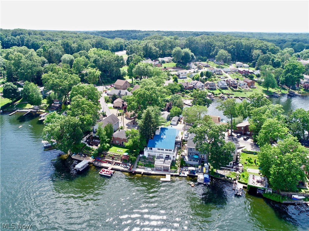 Oak Point - Residential