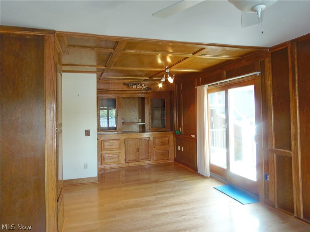 Oak Point - Residential