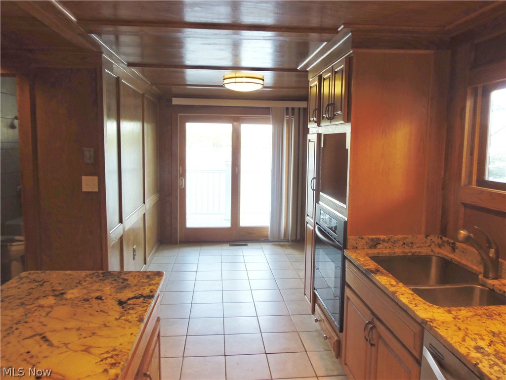 Oak Point - Residential