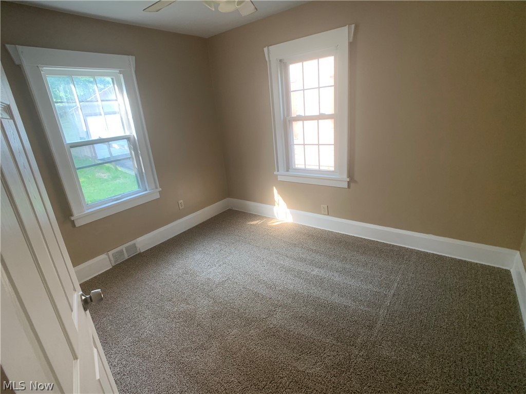 City/Youngstown - Residential Lease