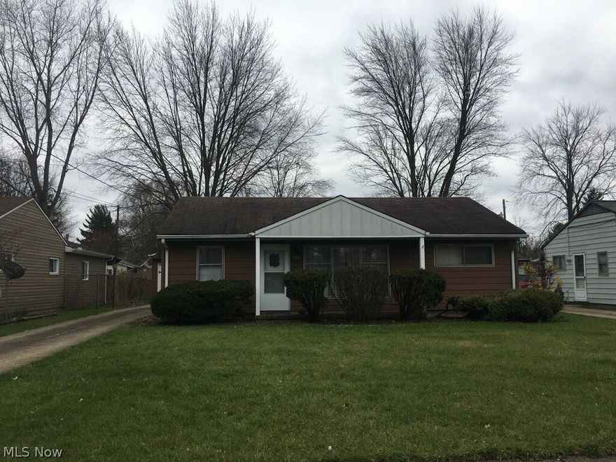 Don’t miss out on this opportunity for a fixer upper in Berea! This 3 bedroom, 1 bath ranch is in need of your personal touch. Fantastic chance to make this “as is” house your home. Buyer to assume City Point of Sale items. Come see today!