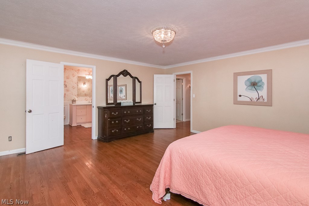 Broadview Acres - Residential