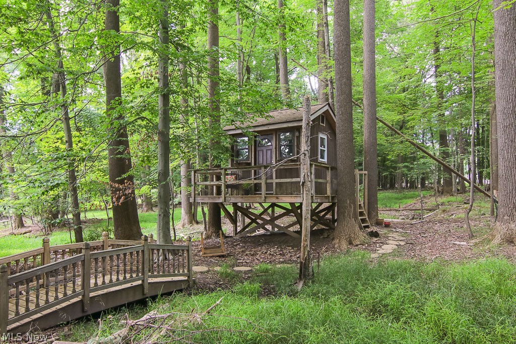 Broadview Acres - Residential