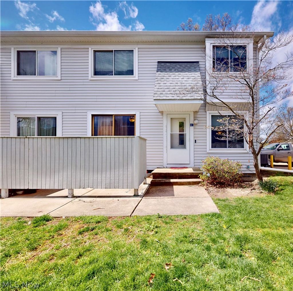 Photo of 5465 Millwood Lane #40-C, Willoughby, OH 44094 (MLS # 5200962)