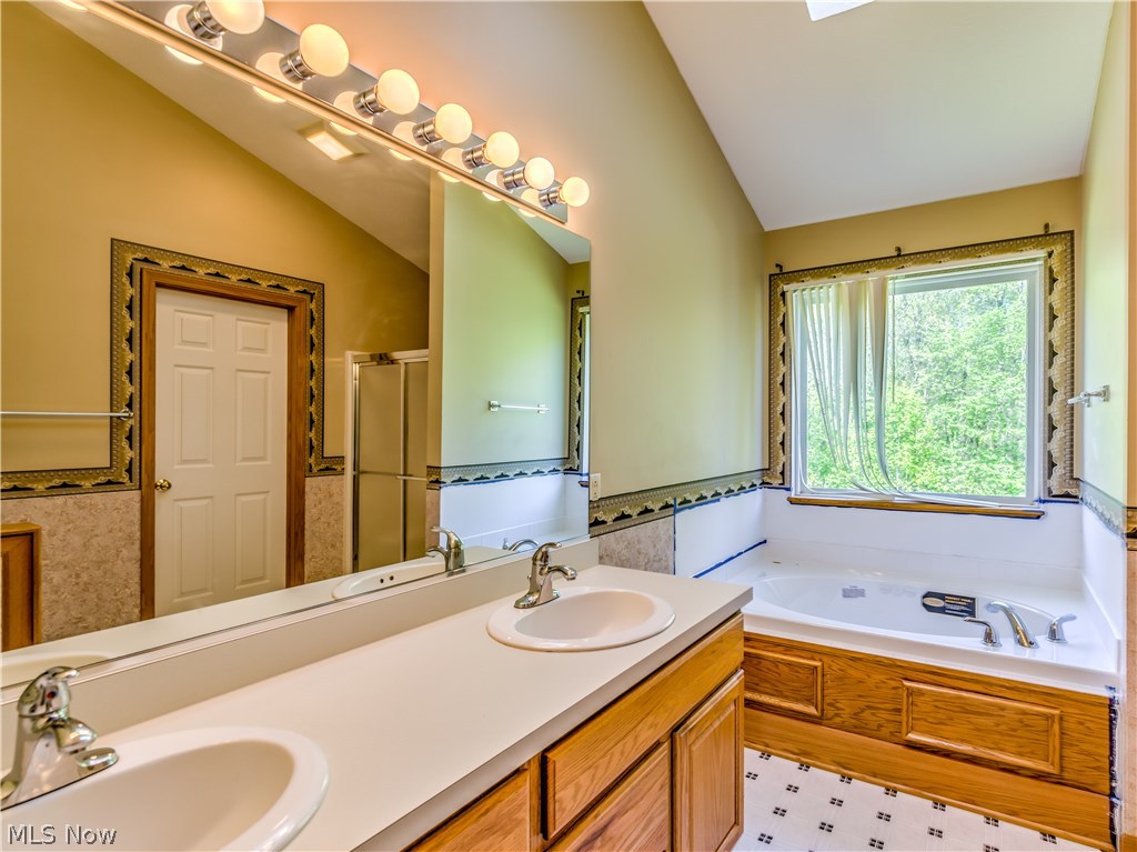 Estates At Meadowood - Residential