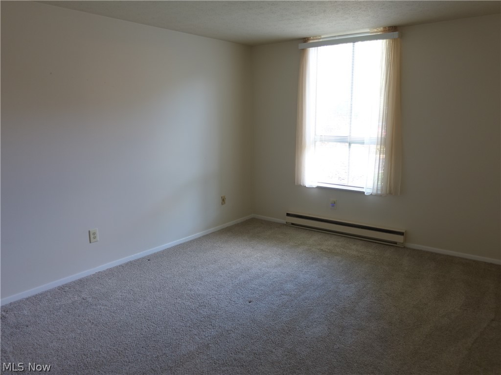 Silver Lake Towers - Residential