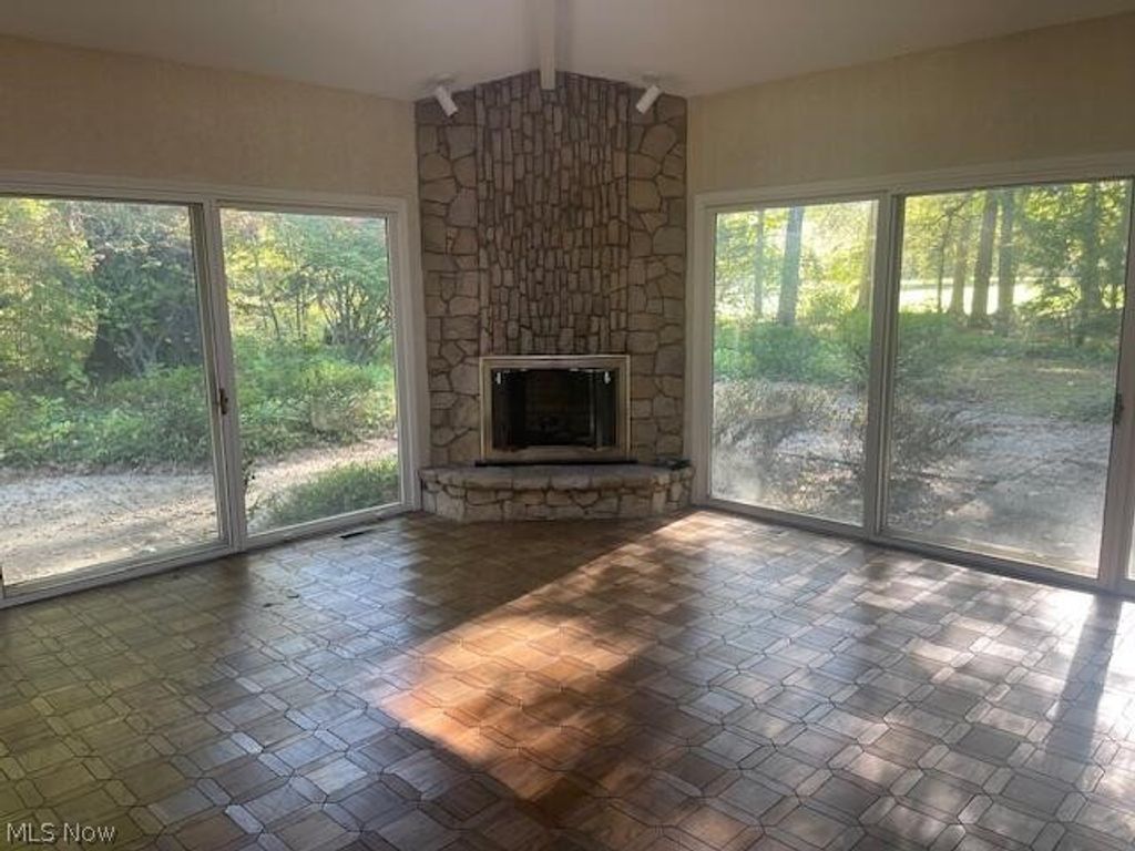 Photo of 17571 Merry Oaks Trail, Chagrin Falls, OH 44023 (MLS # 5202442)