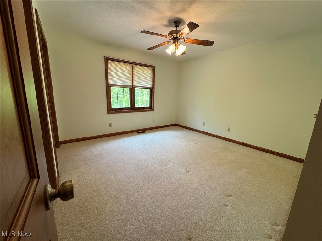 11185 Brentwood Lane, Chardon, Ohio image 22