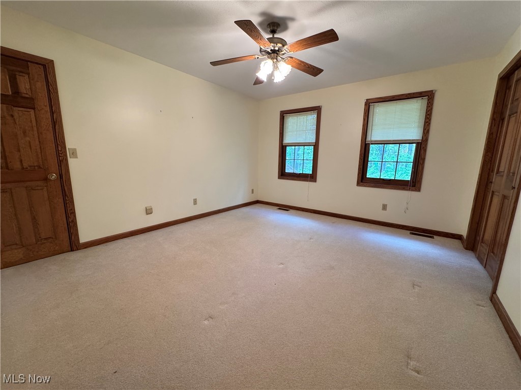 11185 Brentwood Lane, Chardon, Ohio image 18