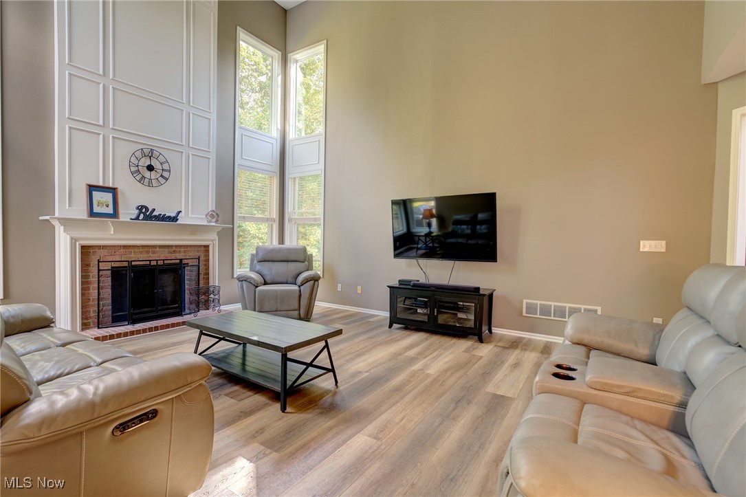 Reserve At Macintosh Farms - Residential