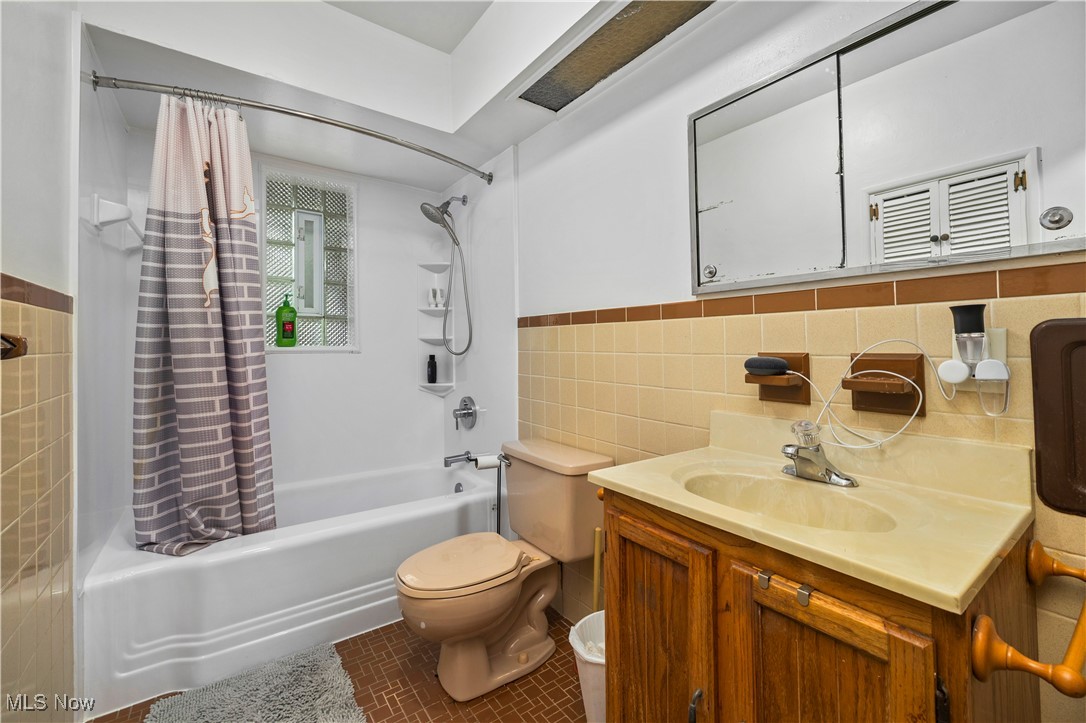 28000 Bassett Road, Westlake, Ohio image 10