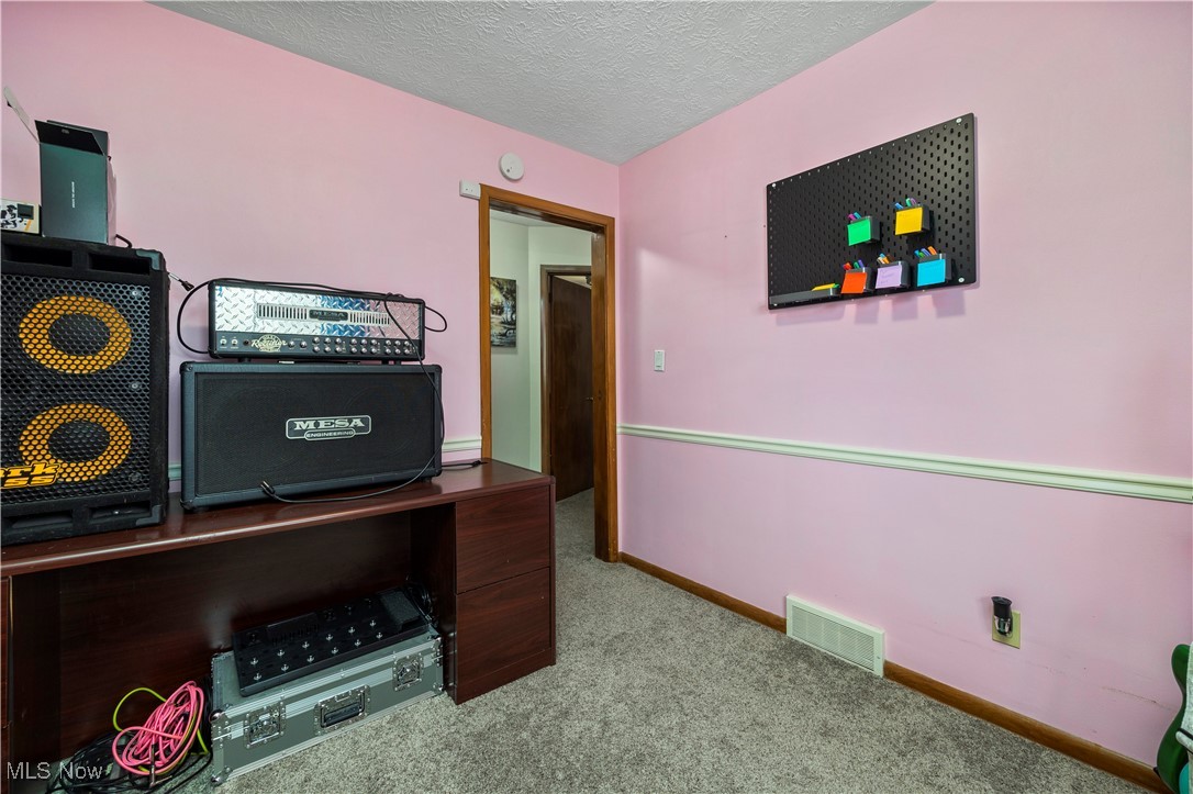 28000 Bassett Road, Westlake, Ohio image 17