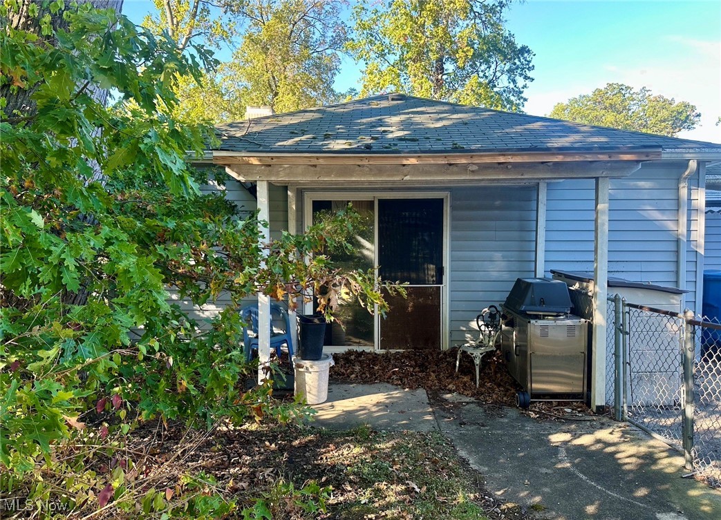 26927 E Oviatt Road
