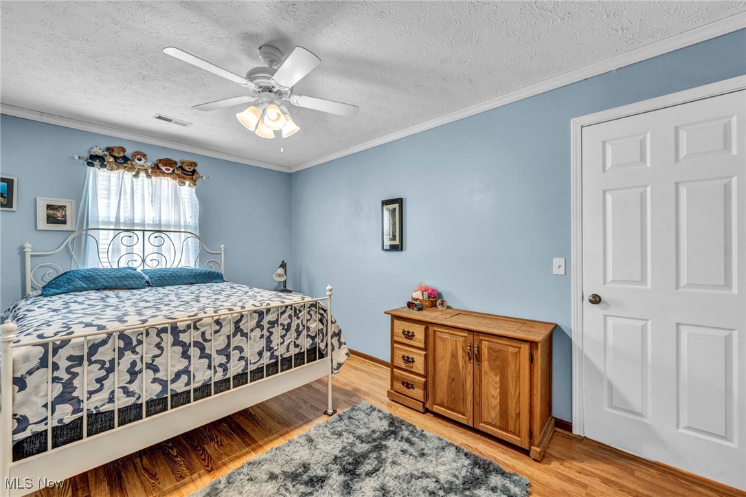 5921 Eastview Avenue, North Ridgeville, Ohio image 22