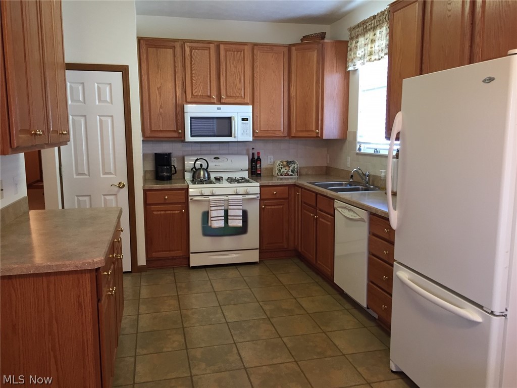 Avenbury Lakes Ph 08 - Residential