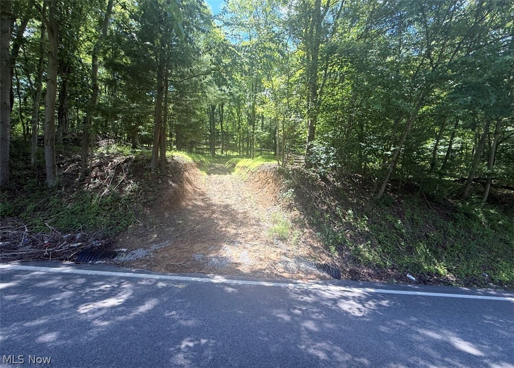 Photo 1 of 2 — Hardins Run Road, New Cumberland, WV 26047