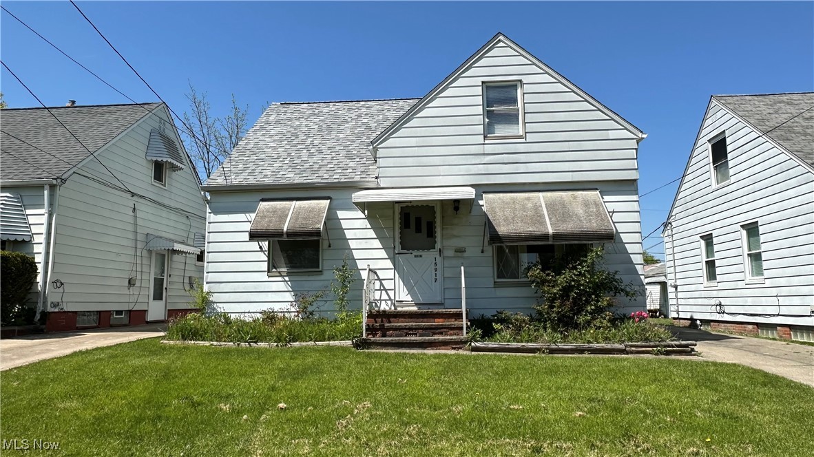 15917 Turney Road, Maple Heights, Ohio image 1