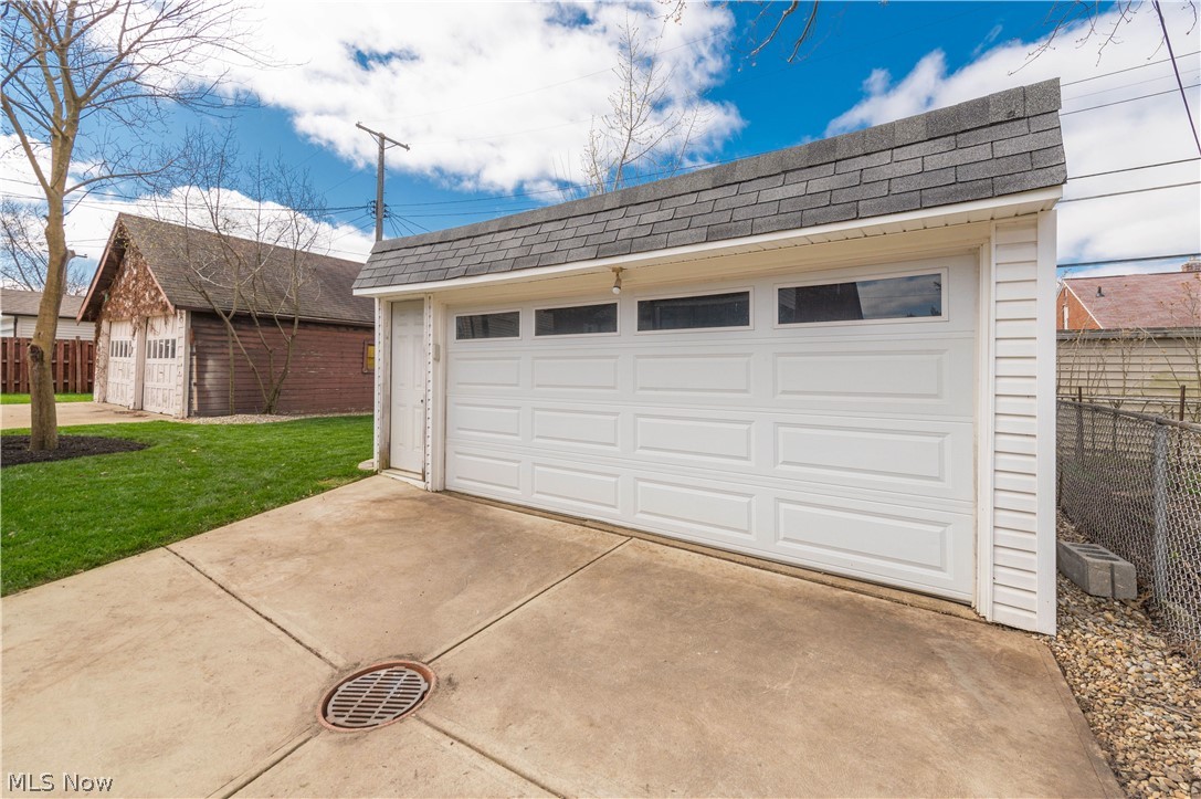 Ridgewood 08 - Residential