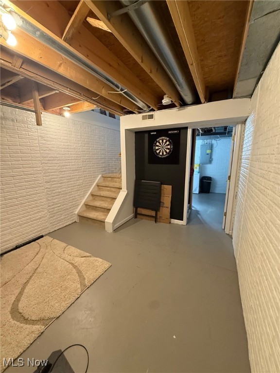 Dartmouth At College Hills Condo - Residential