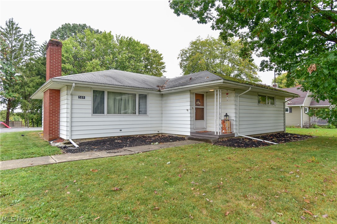 Looking a charming RANCH style home then this could be the one. 3 Large Bedrooms with ample closet space. Large living room with beautiful new wood look laminate flooring. Living room also features a wood burning fireplace wall. Hall bath has a brand new tub surround and new flooring. Large eat in kitchen. The large basement has a wood burning fireplace and is partially finished...lot's of possibilities. 2 car attached garage connects to a Sunroom/Mudroom with new flooring. The home sits in a quiet neighborhood with well taken care of homes. Nice backyard. Recent updates include New furnace and A/C in 2013. East Palestine has great schools and is close to the PA line and only 40 minutes to the Pittsburgh Airport. Whether you are starting out or downsizing this could be the one.