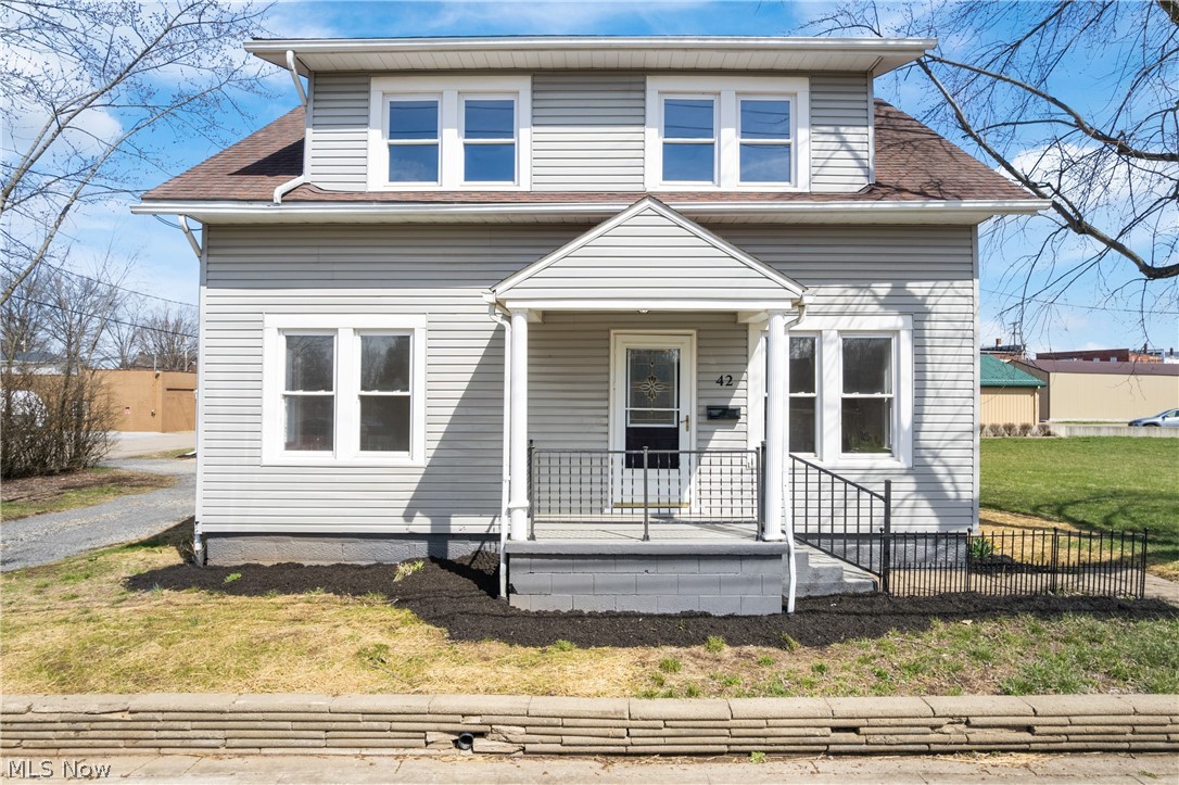 Village/Navarre - Residential