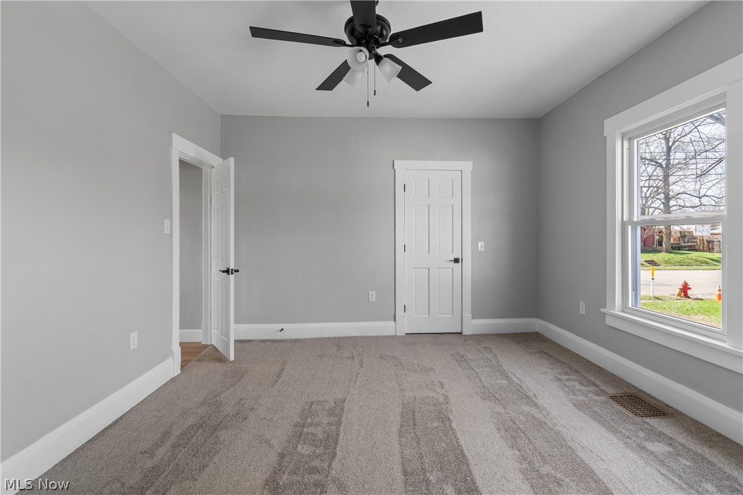 Village/Navarre - Residential