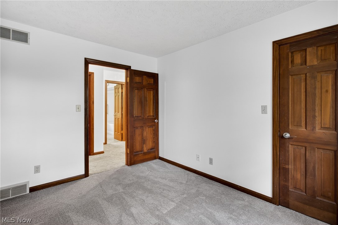 Trumbull - Residential
