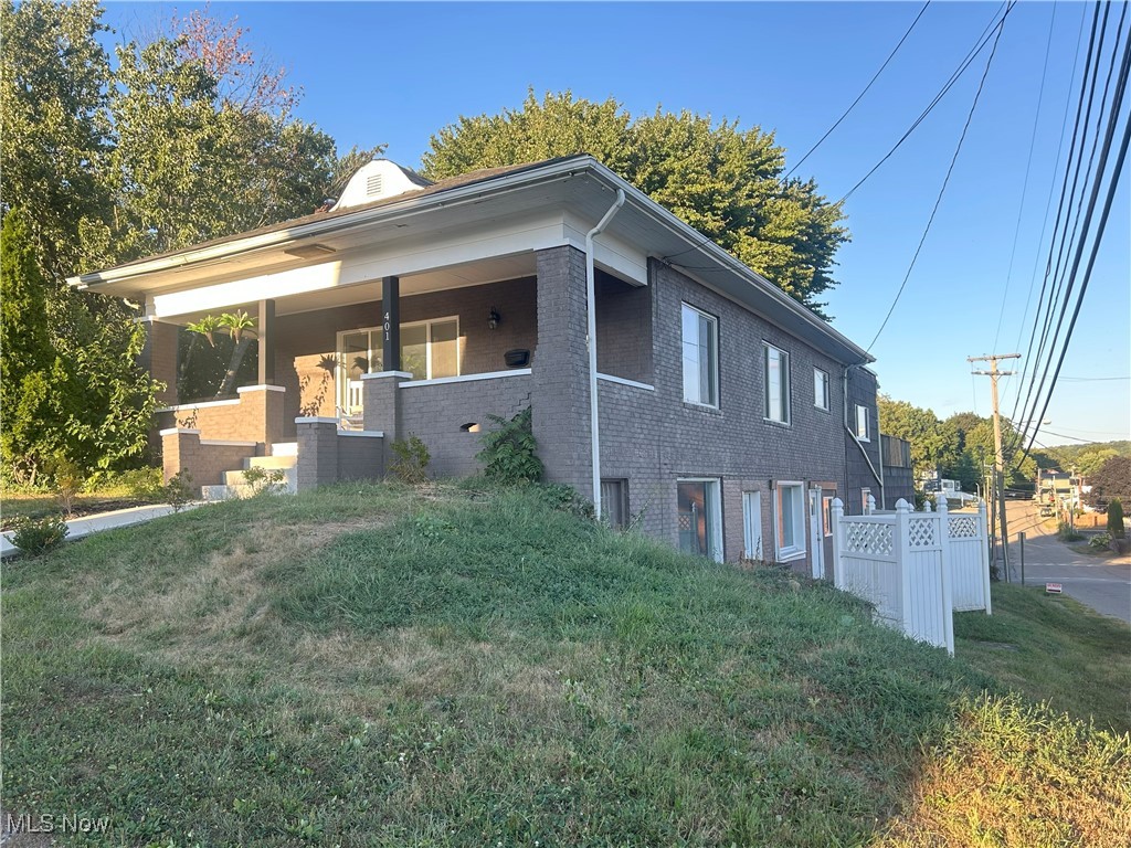 Unbelievable Opportunity! This one-of-a-kind property offers a spacious and beautifully updated 5-bedroom, 4-full-bath home that’s move-in ready. Whether you're looking for a single-family residence, multi-family setup, blended family space, or a private in-law suite, the possibilities here are truly endless.
Step into the breathtaking open-concept living room, kitchen, and dining area, all under soaring cathedral ceilings. Tastefully decorated with today’s most popular colors and finishes, the home features stunning cabinetry, modern appliances, premium flooring, and sleek countertops—nearly everything has been refreshed.
With three generous lots, a large two-car garage, and a separate shed, there’s room to grow, store, and create. This unique home Don’t miss out—call today for more details or to schedule your private showing