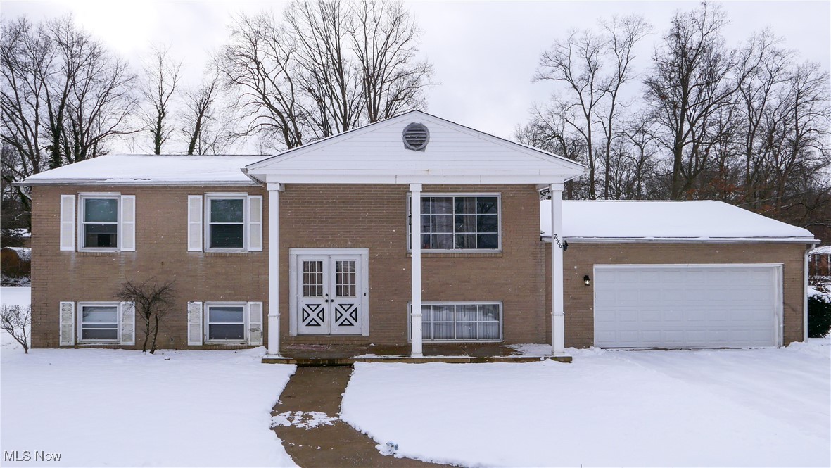 7586 Rob Street, Massillon, Ohio image 3