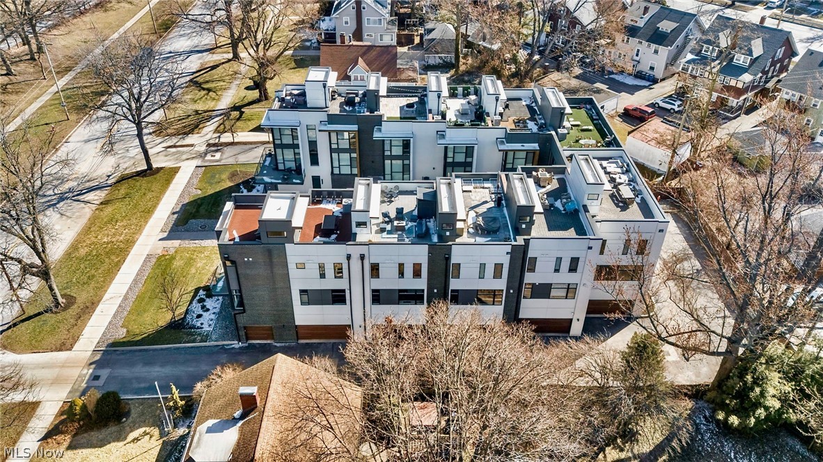 95 Lake Sub - Residential