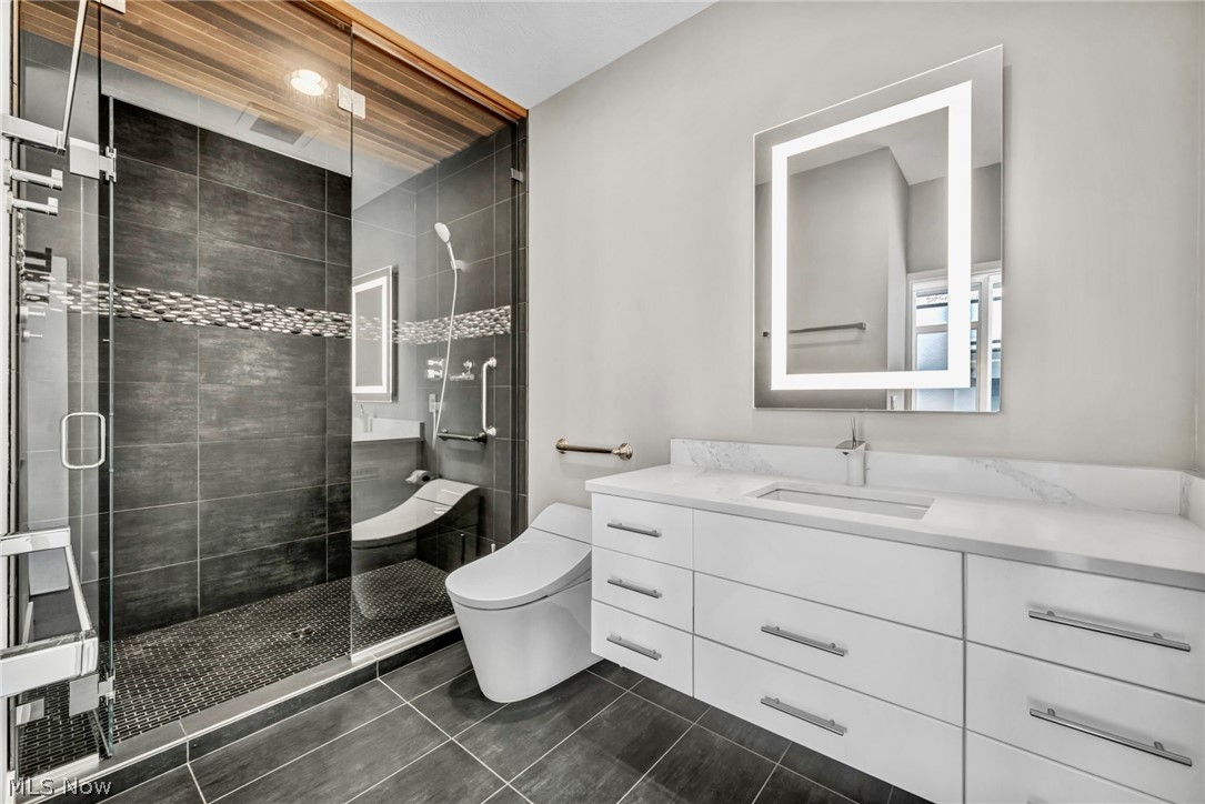 95 Lake Sub - Residential