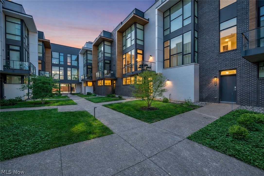 95 Lake Sub - Residential