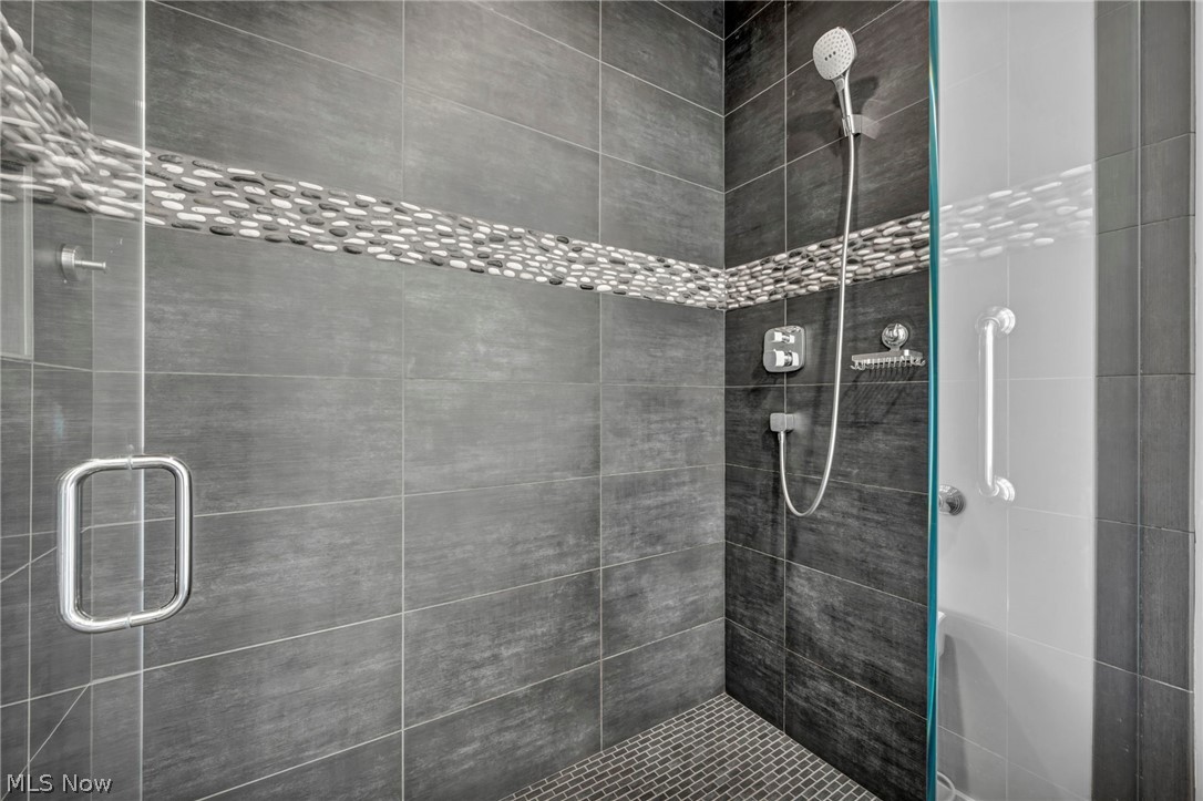 95 Lake Sub - Residential