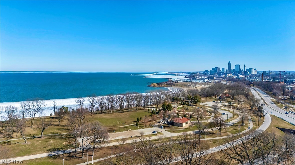 95 Lake Sub - Residential