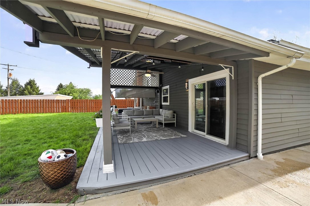 Acreage Golden Gate Estates - Residential
