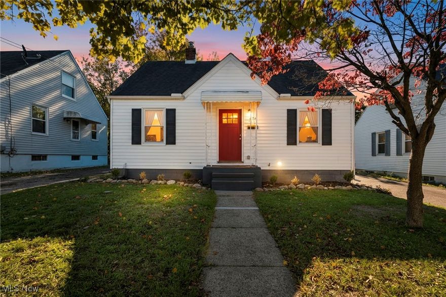 Some homes make you slow down the scroll because they just feel right. 824 Austin Ave is one of those. A classic Cape Cod with easy comfort and everything refreshed.

Step inside to bright rooms wrapped in soft new carpet and durable LVP that ties the home together. Fresh paint throughout gives each space a clean calm backdrop ready for your style. The kitchen brings a modern touch with updated finishes and a layout that just works. The bathroom has been completely redone with a fresh timeless.

Every update feels intentional simple and done for the long haul. The basement has been waterproofed the AC is brand new and the work that matters most has already been handled. You can move right in without a list of projects waiting.

Out back a sunny bonus room adds a quiet pause to the day — morning coffee a good book or just a spot to unwind. It’s the kind of extra space that makes life feel a little lighter.

This home doesn’t try too hard and that’s exactly what makes it special. Clean lines easy colors comfortable flow all tied together with care. 824 Austin Ave is move-in ready well-done and waiting for someone who simply wants a place that feels right from the start.