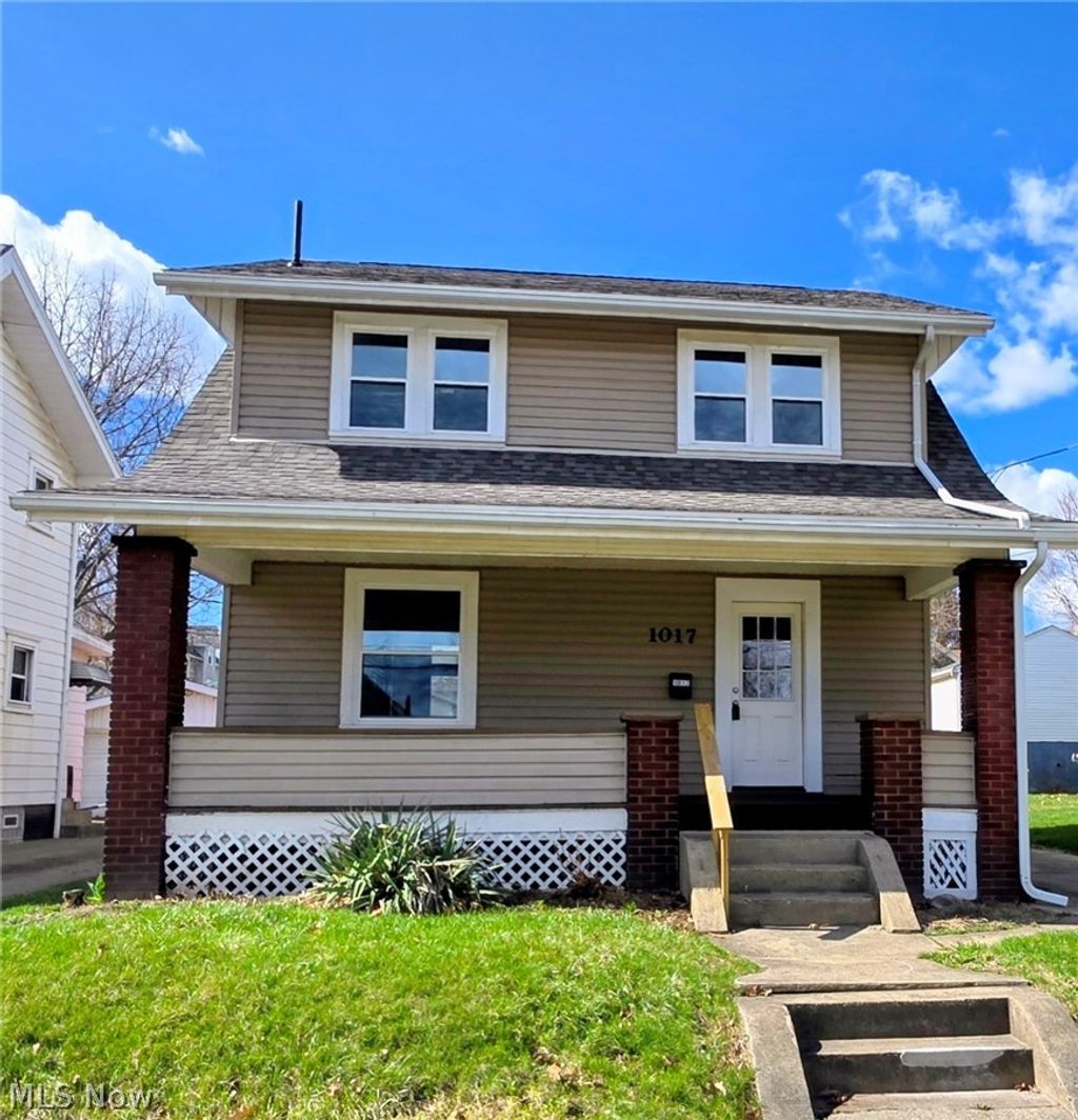 Photo of 1017 Clinton Avenue SW, Canton, OH 44706 (MLS # 5193053)