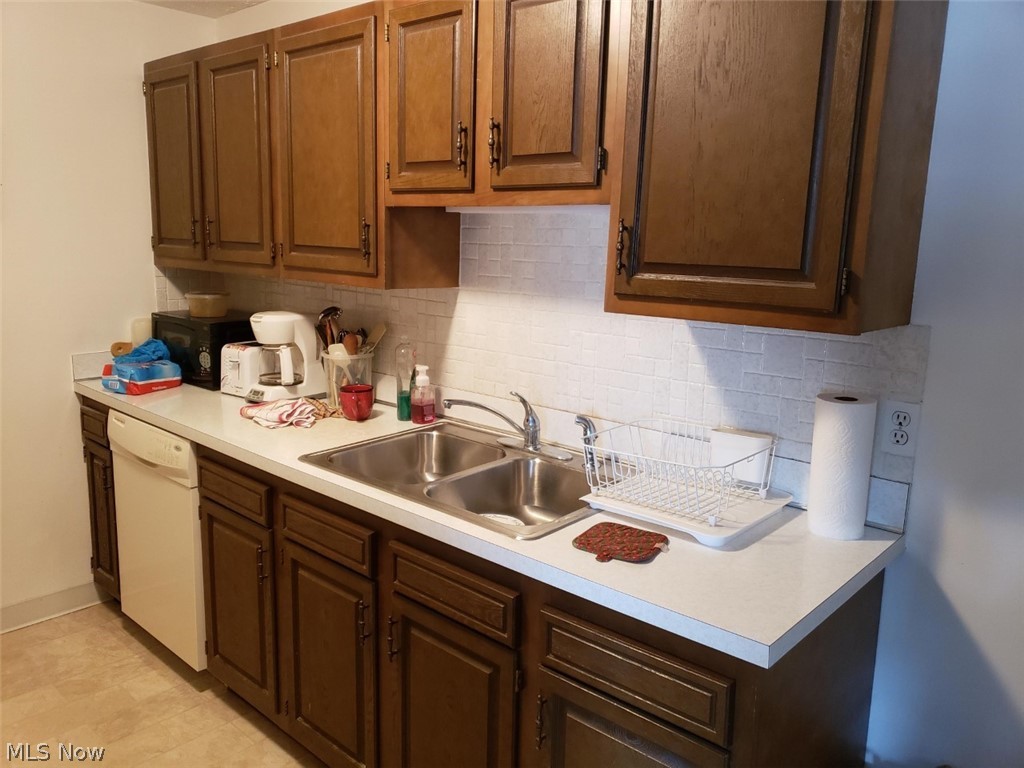 Sunrise Cove Condo 05 - Residential