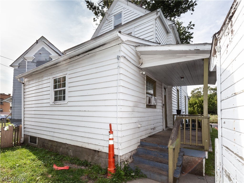 700 W 17th Street