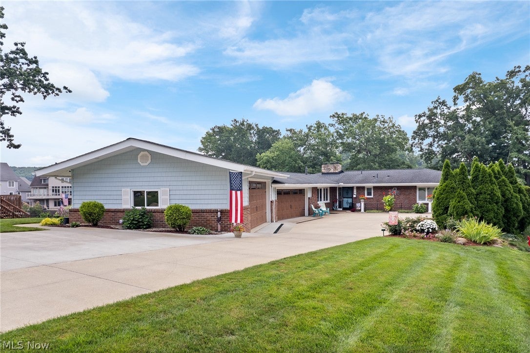 114 Lake Front Drive