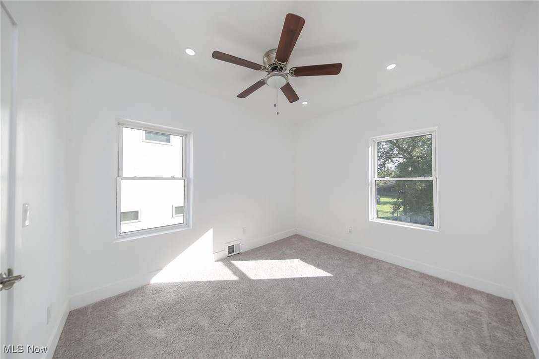 Citizens R/E Cos Acreage - Residential